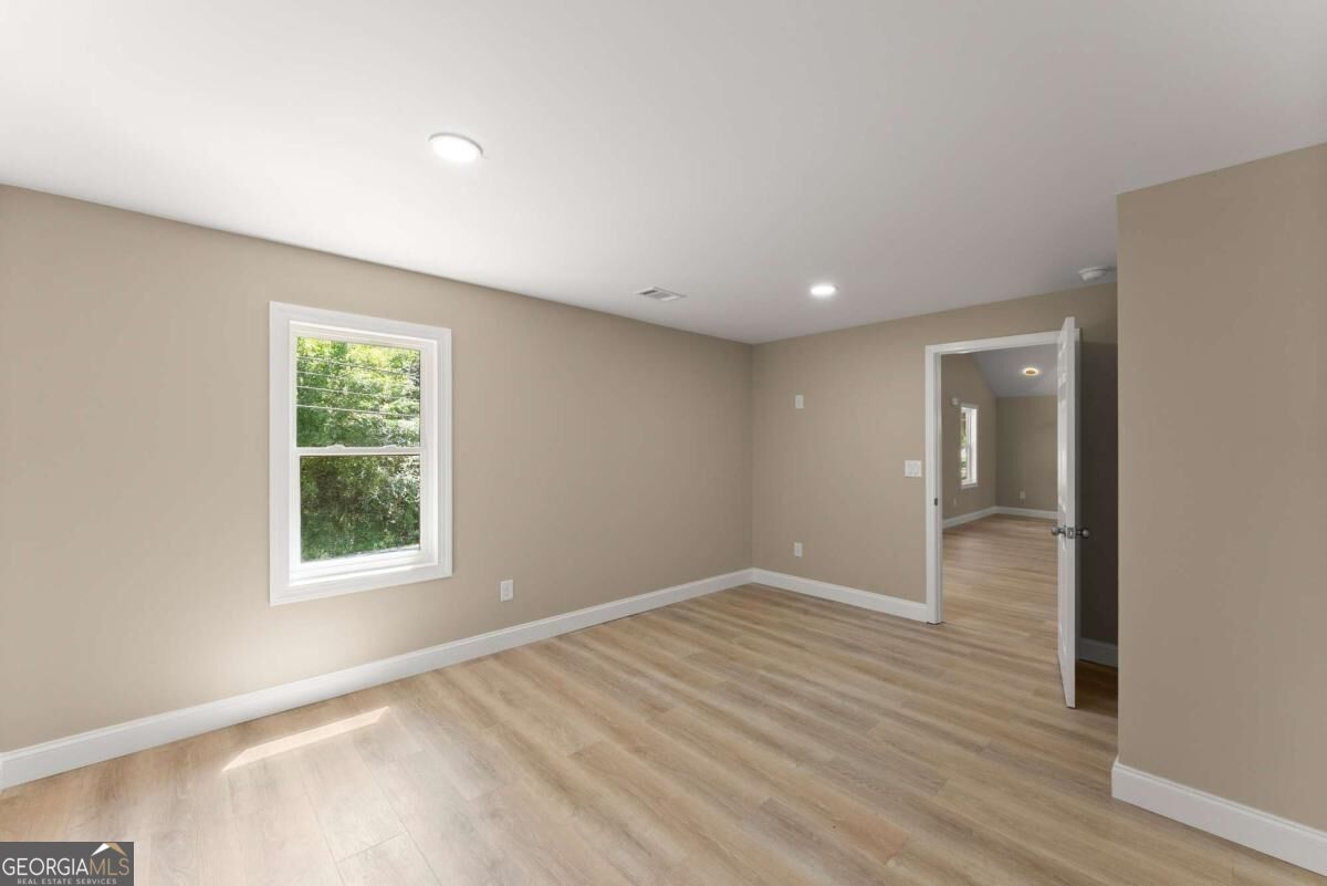 2443 Old Cornelia Highway Property Photo 24
