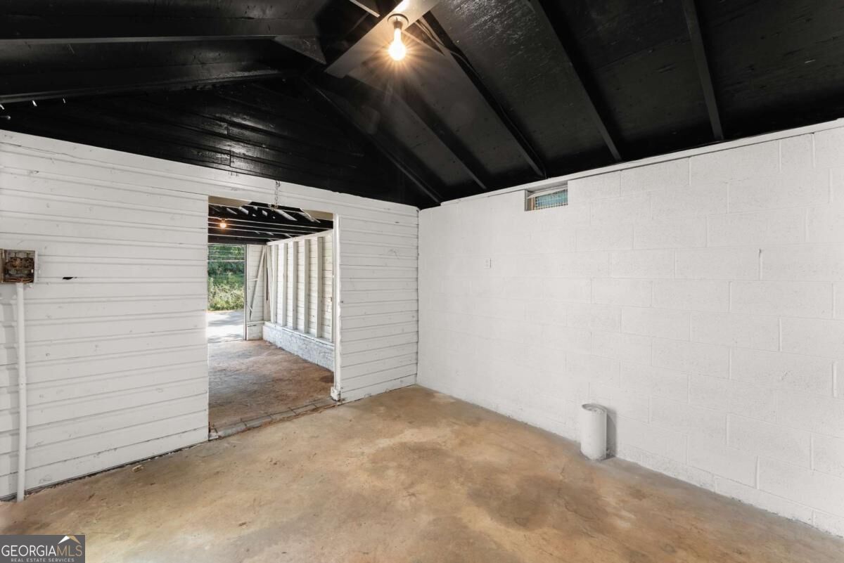 2443 Old Cornelia Highway Property Photo 43