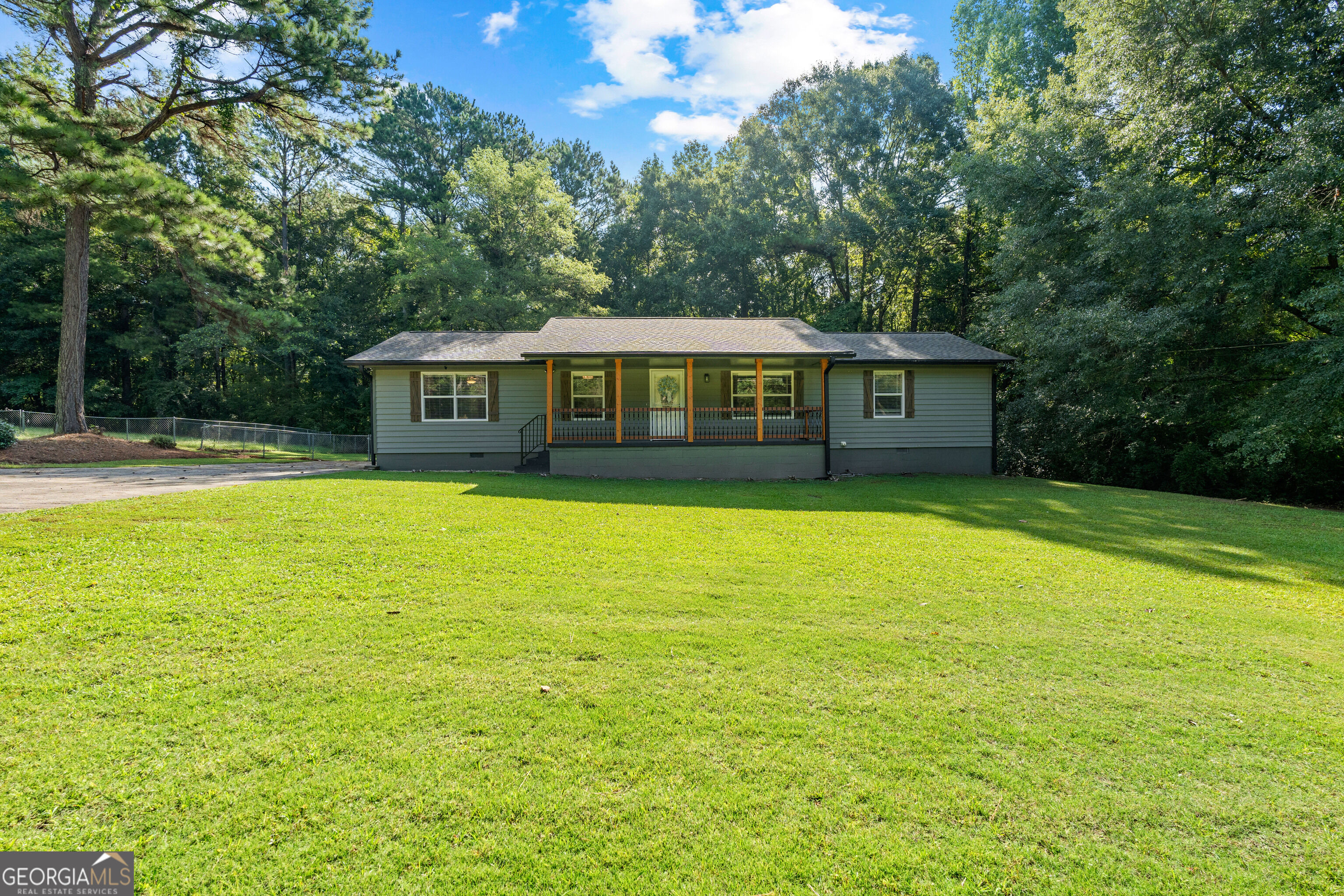 147 Lincoln Street Property Photo 1