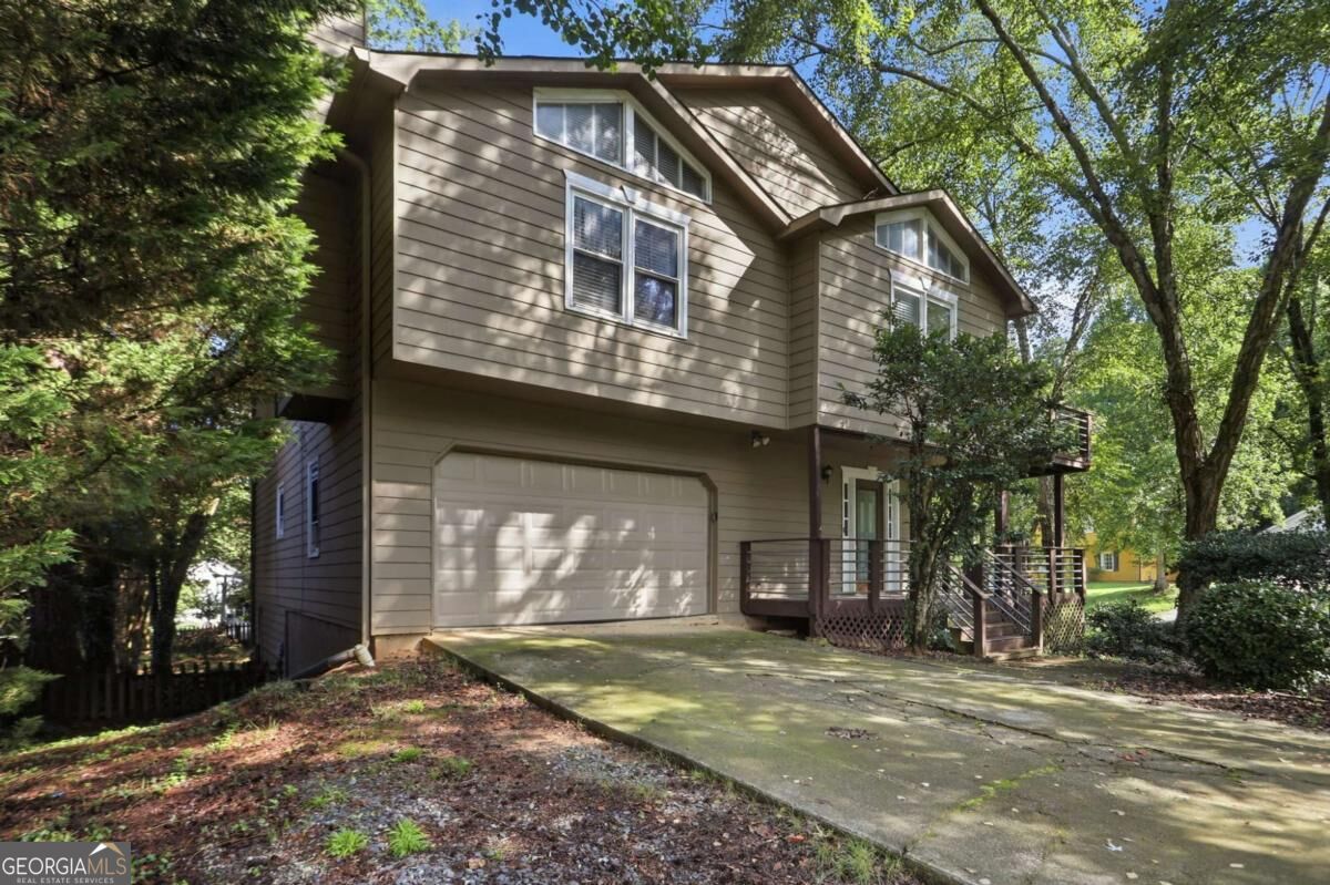 815 Old Spring Way Property Photo 2
