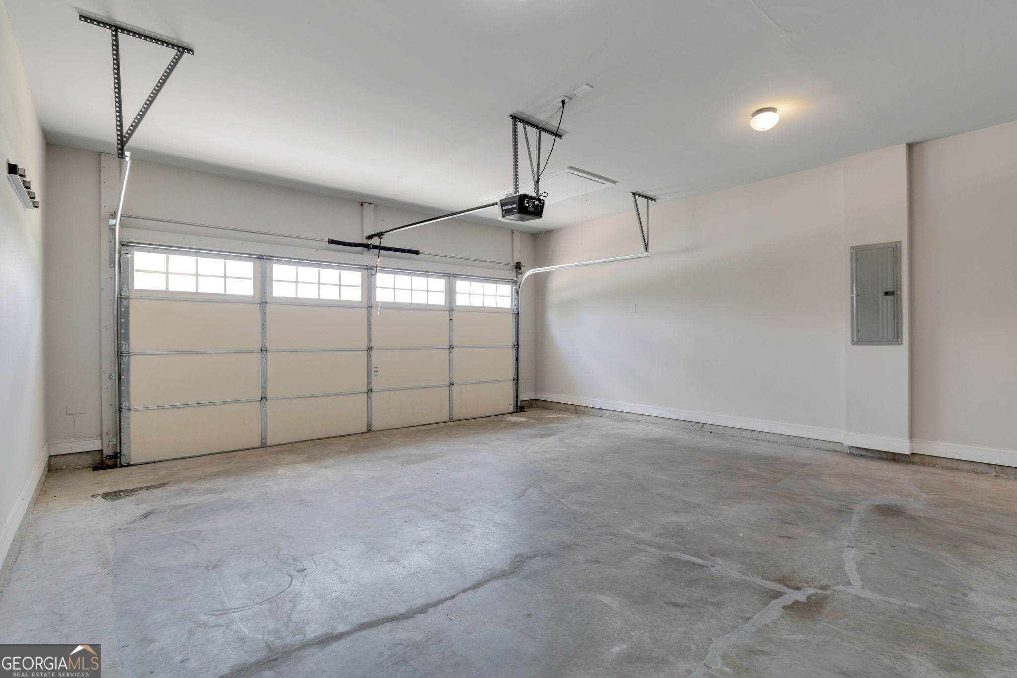 2080 Marlborough Drive Property Photo 37