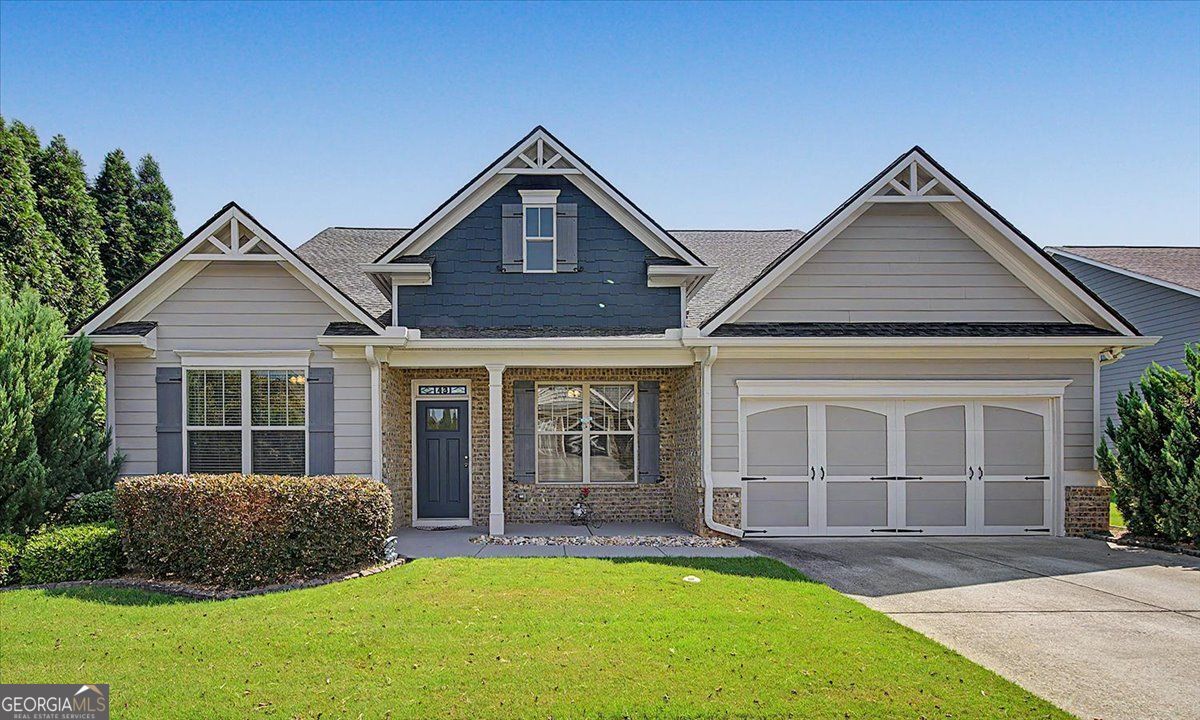 43 Stateley Oaks Drive Se Property Photo 1