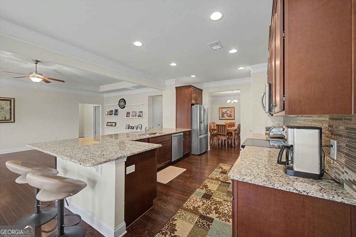 43 Stateley Oaks Drive Se Property Photo 15