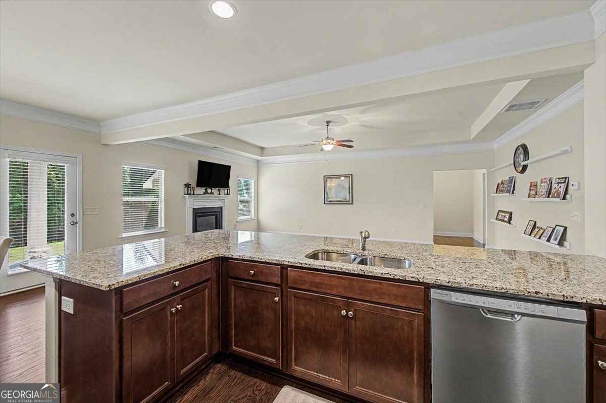 43 Stateley Oaks Drive Se Property Photo 19