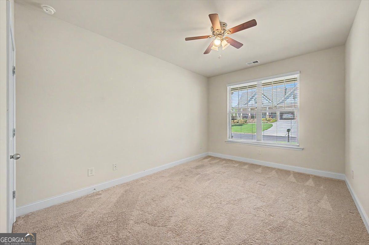 43 Stateley Oaks Drive Se Property Photo 30