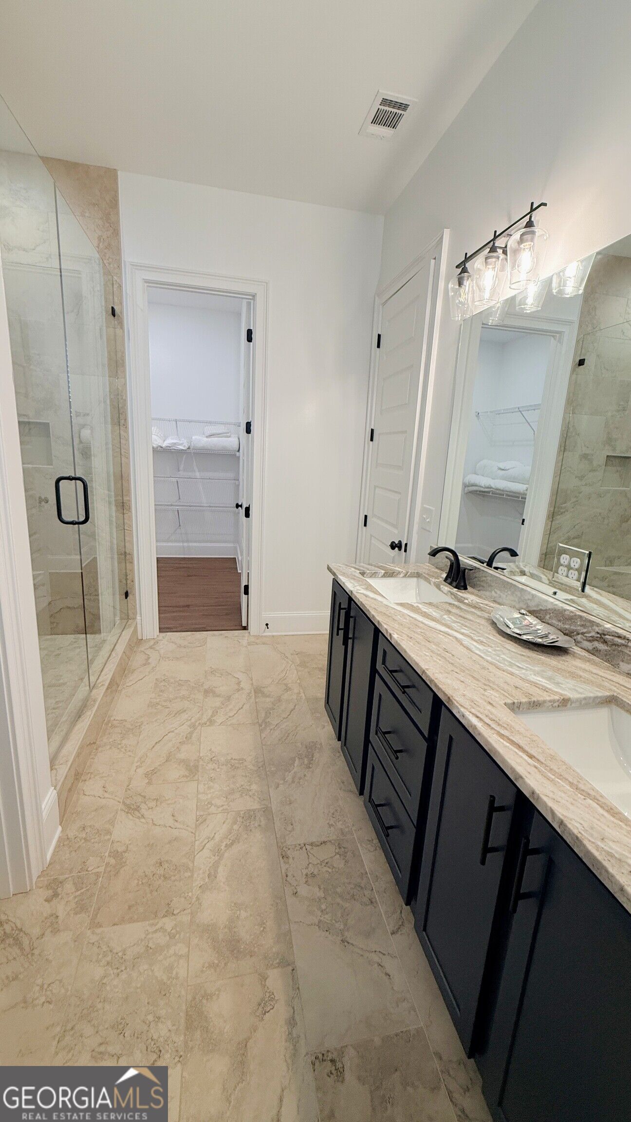 19 Paschal Street Property Photo 11