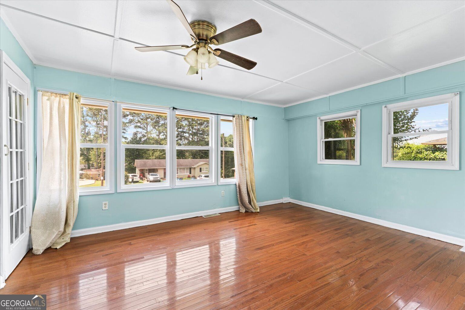 8 Cameo Drive Property Photo 22