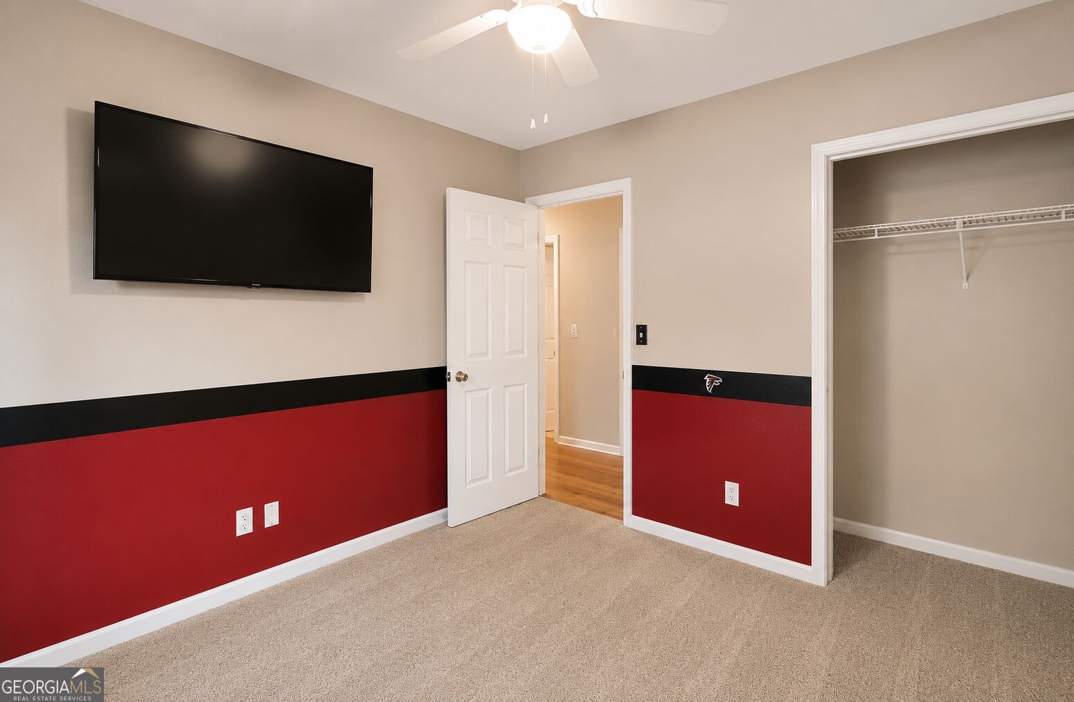 209 Avalon Way Property Photo 4