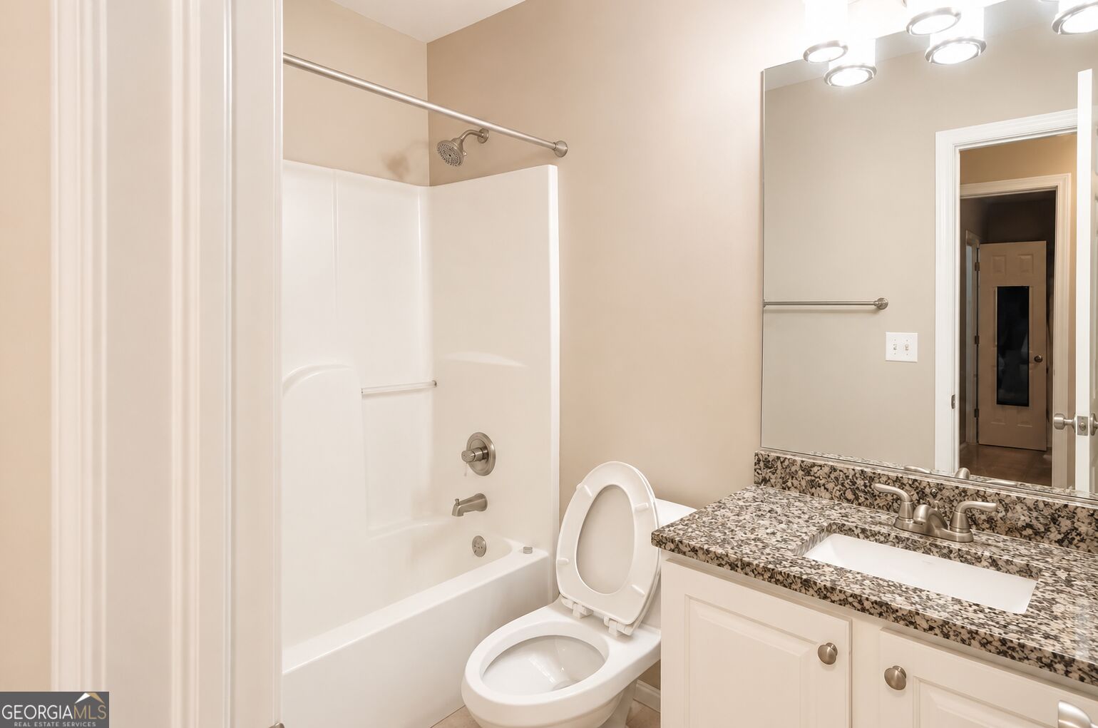 209 Avalon Way Property Photo 16