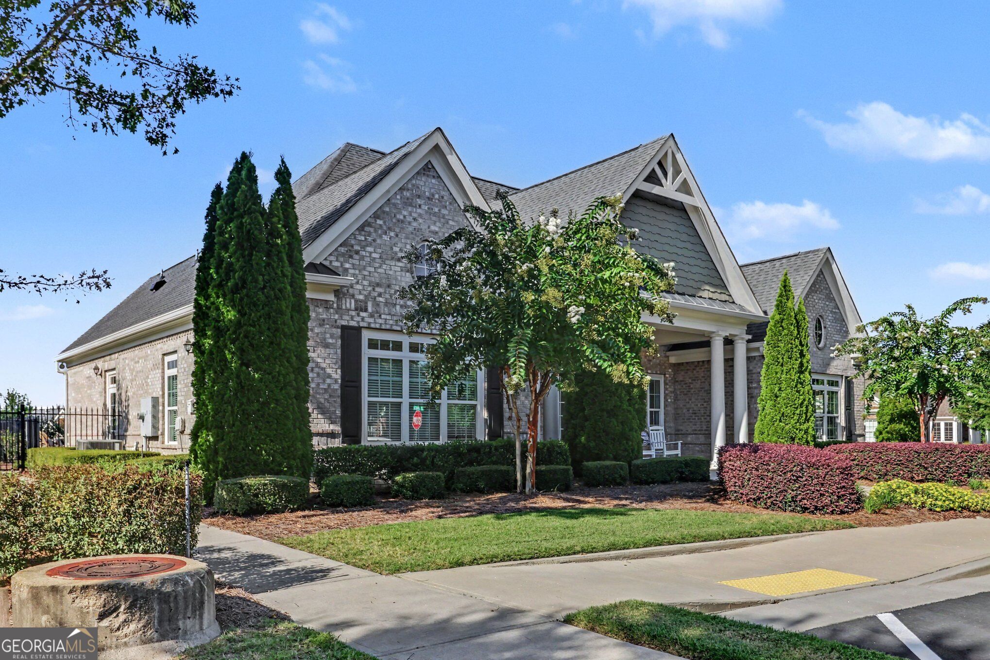 3341 Lindenridge Drive Property Photo 23
