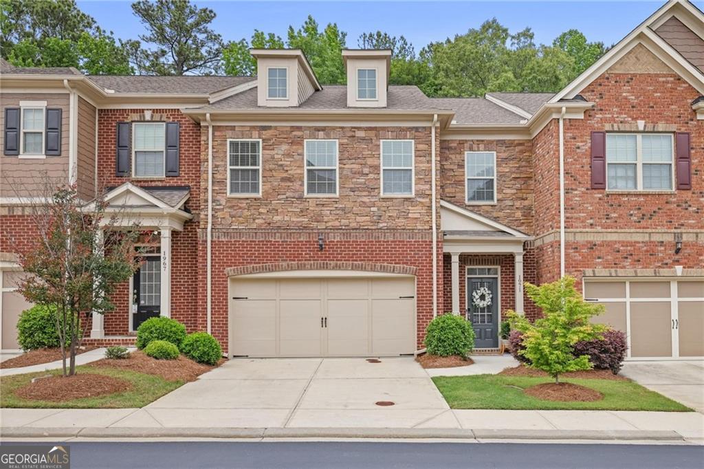 1971 Silver Birch Drive SE