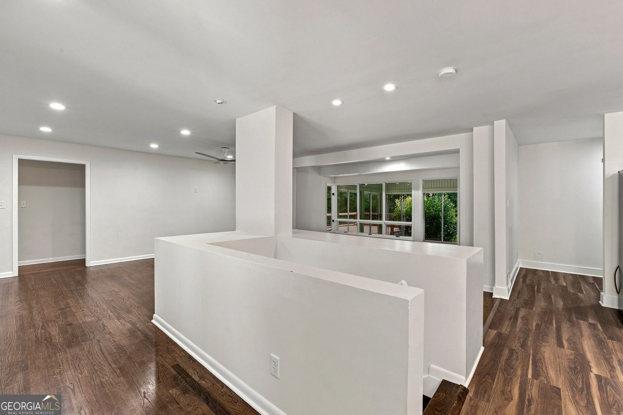 2245 Winding Woods Drive Property Photo 6