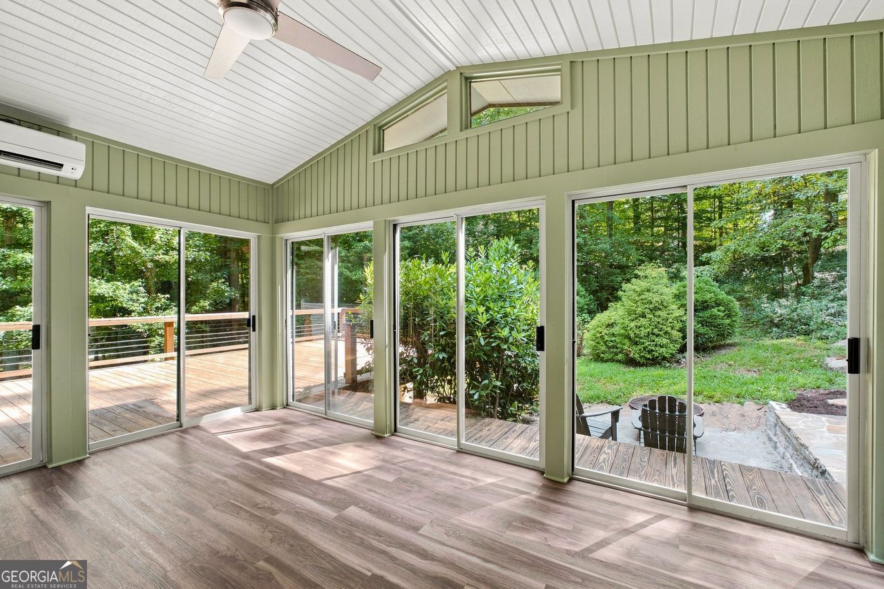 2245 Winding Woods Drive Property Photo 16