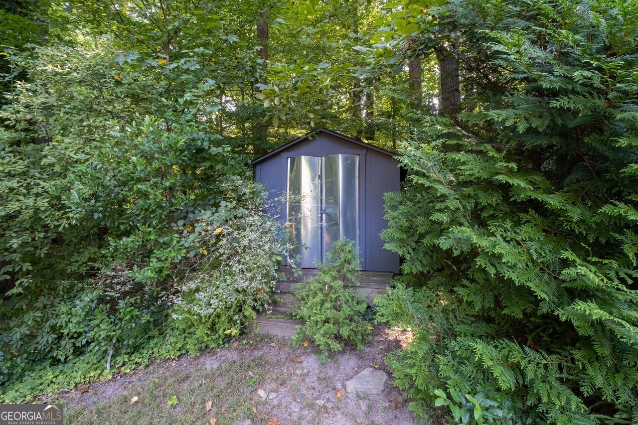 2245 Winding Woods Drive Property Photo 40