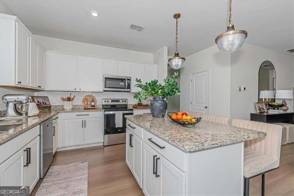 2131 Blackbird Circle Property Photo 18