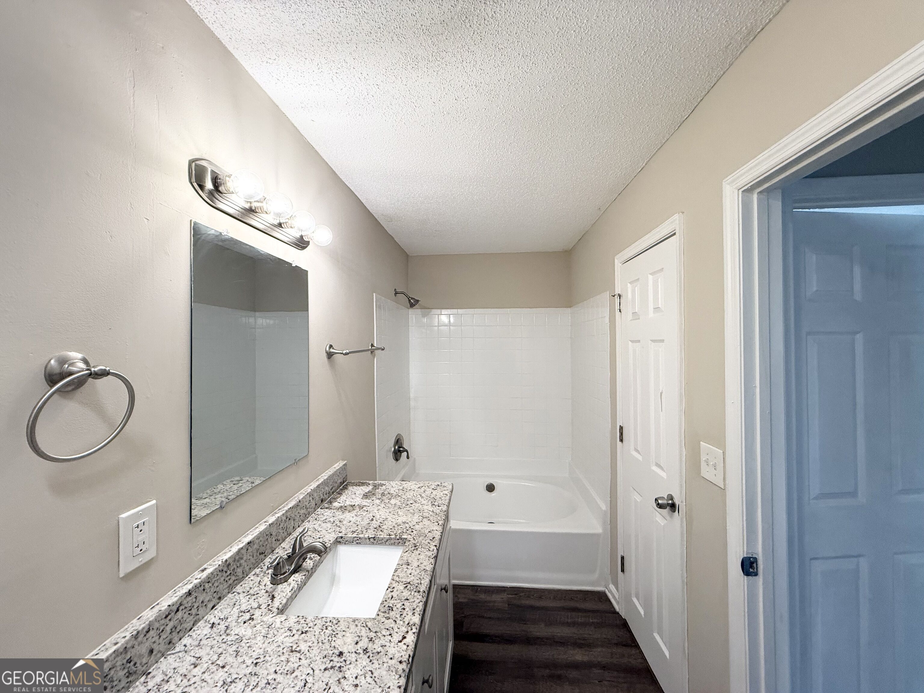 6249 Phillips Lake Way Property Photo 10