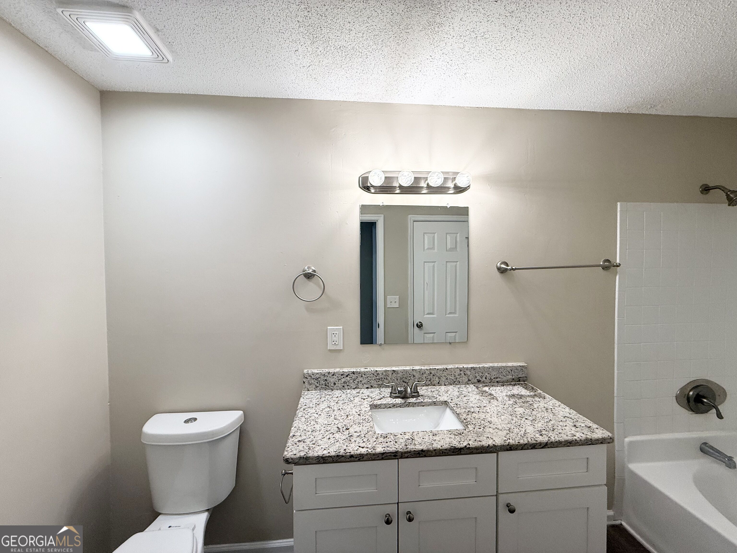 6249 Phillips Lake Way Property Photo 11