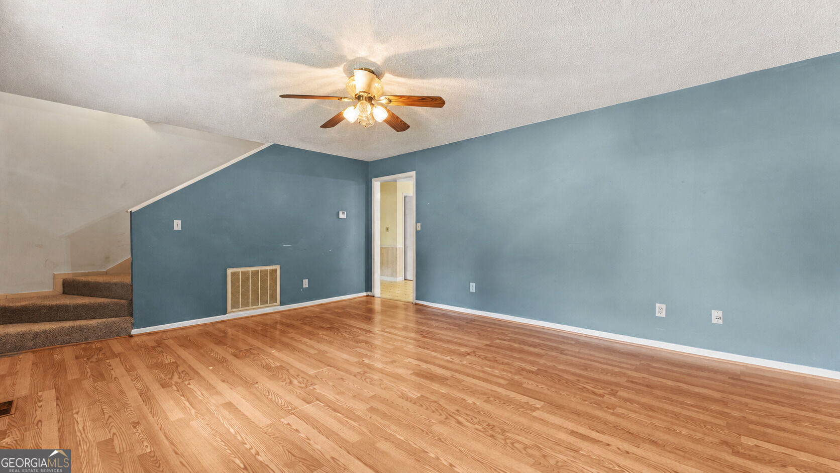 47 Gentry Court Property Photo 5