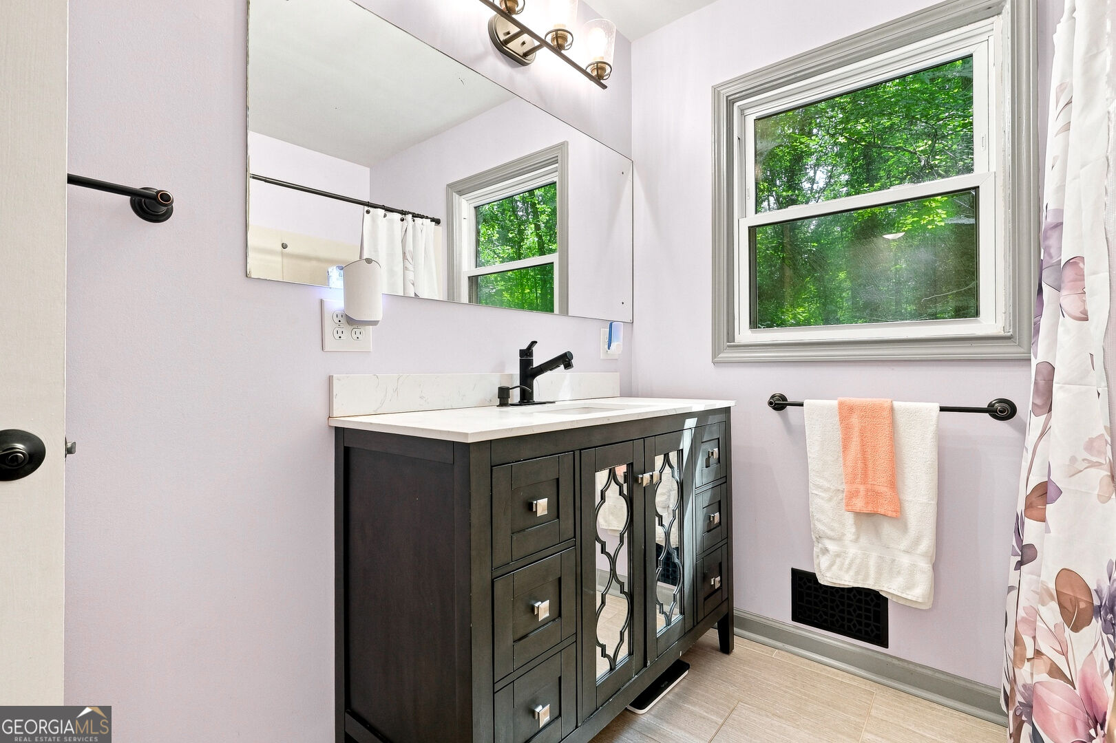 1050 Skyline Drive Property Photo 21