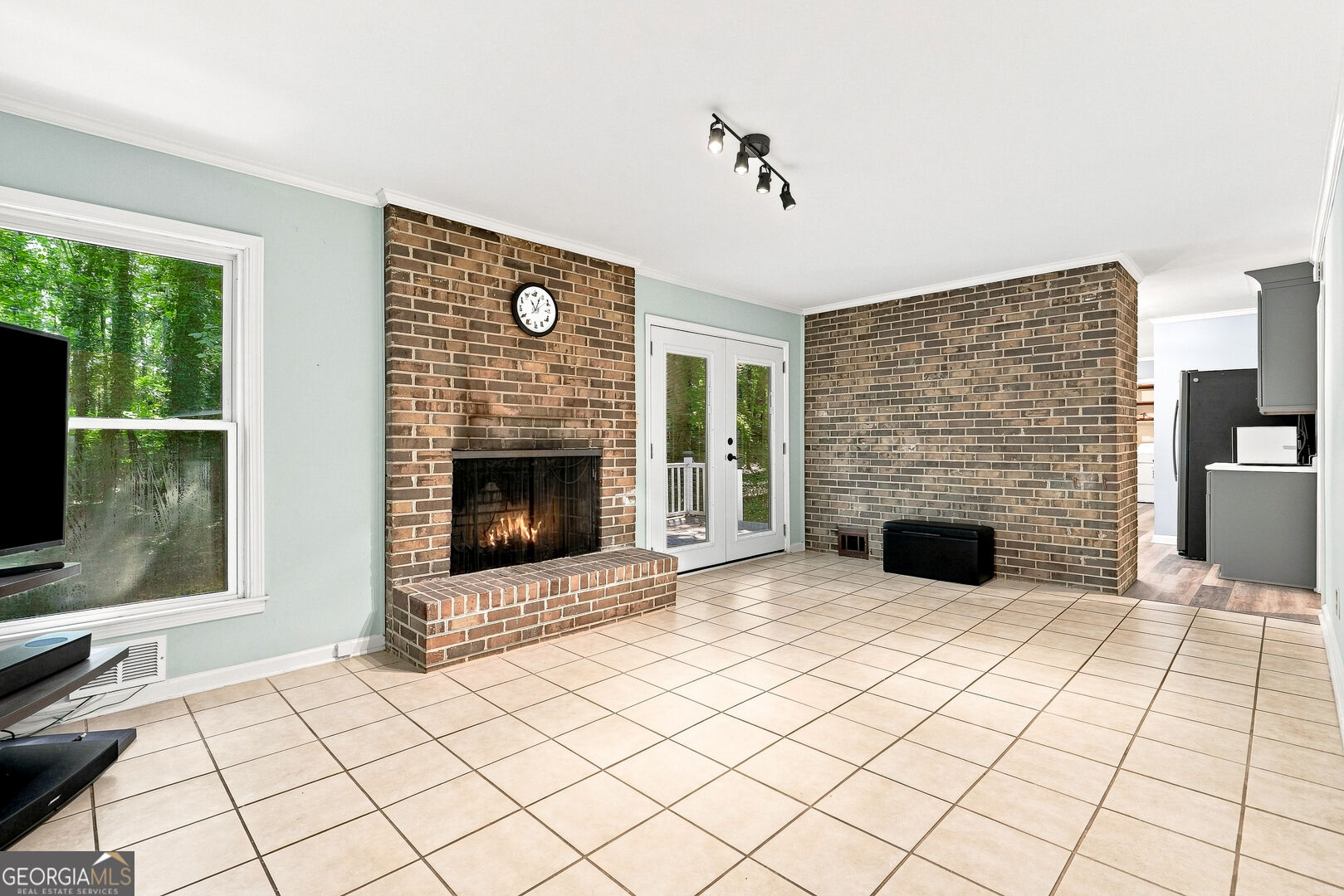1050 Skyline Drive Property Photo 23