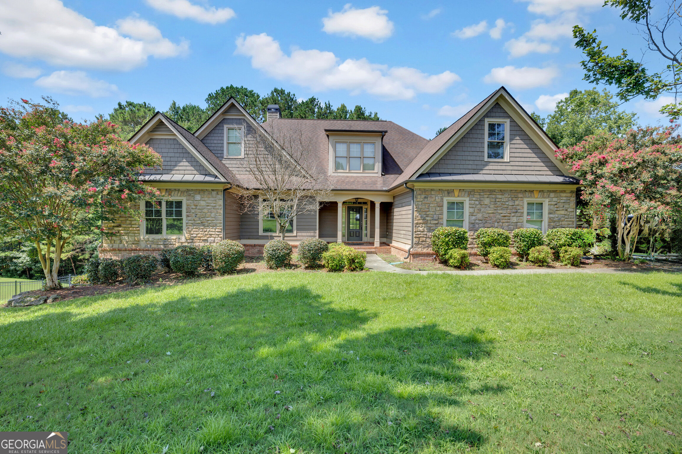 247 Chandler Walk