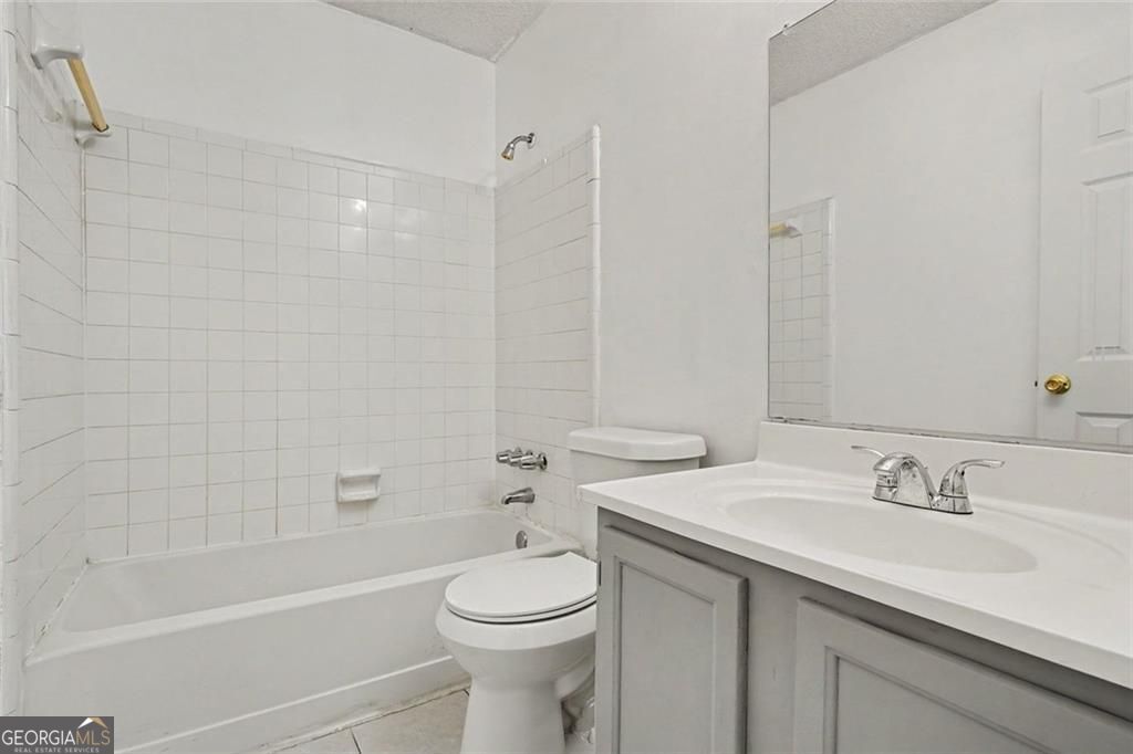 8547 Jamestown Way Property Photo 12