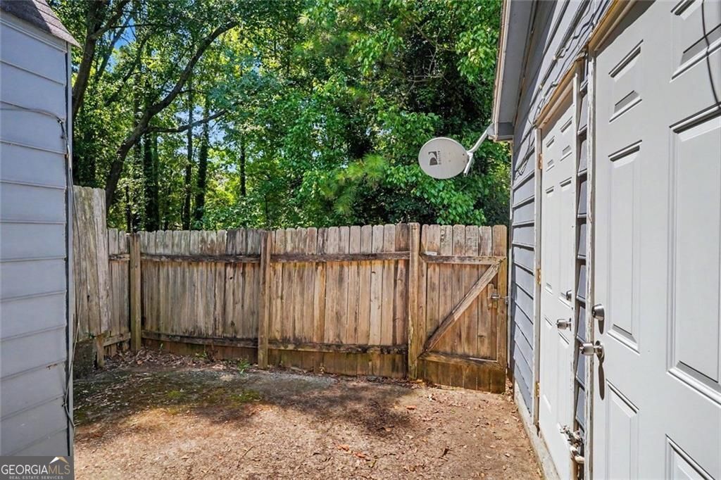 8547 Jamestown Way Property Photo 18