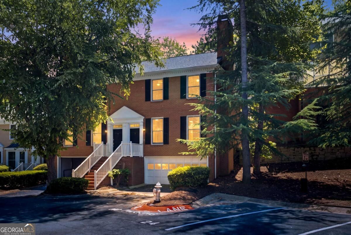 7500 Roswell Road # 6