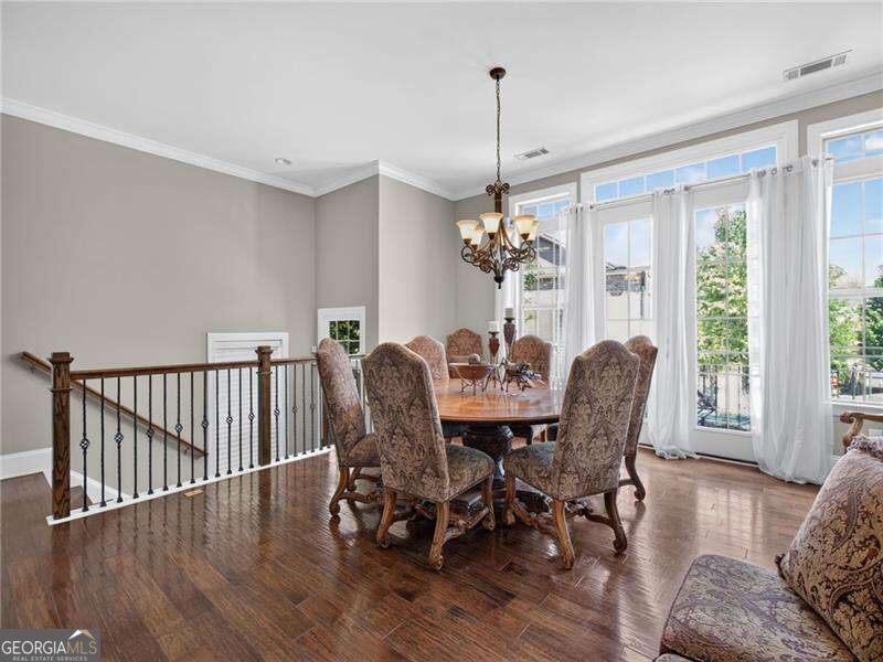 2726 Avington Lane Se Property Photo 4