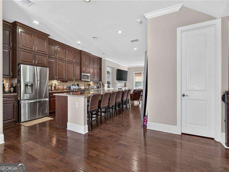 2726 Avington Lane Se Property Photo 7