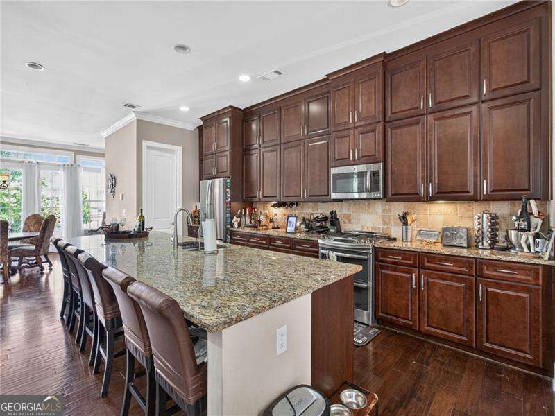 2726 Avington Lane Se Property Photo 8