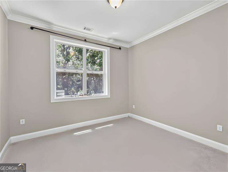 2726 Avington Lane Se Property Photo 32