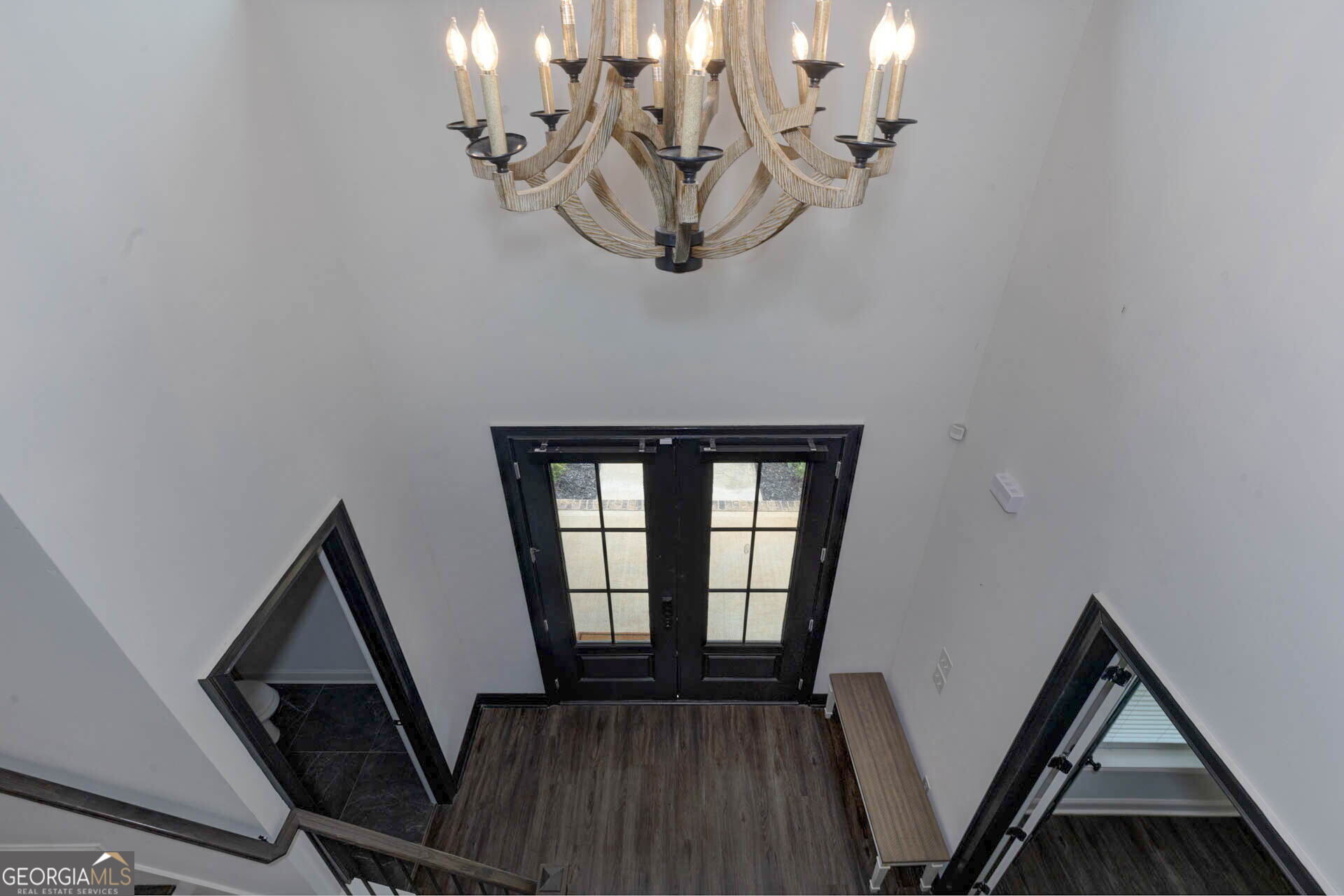 10312 Emerson Way Property Photo 5