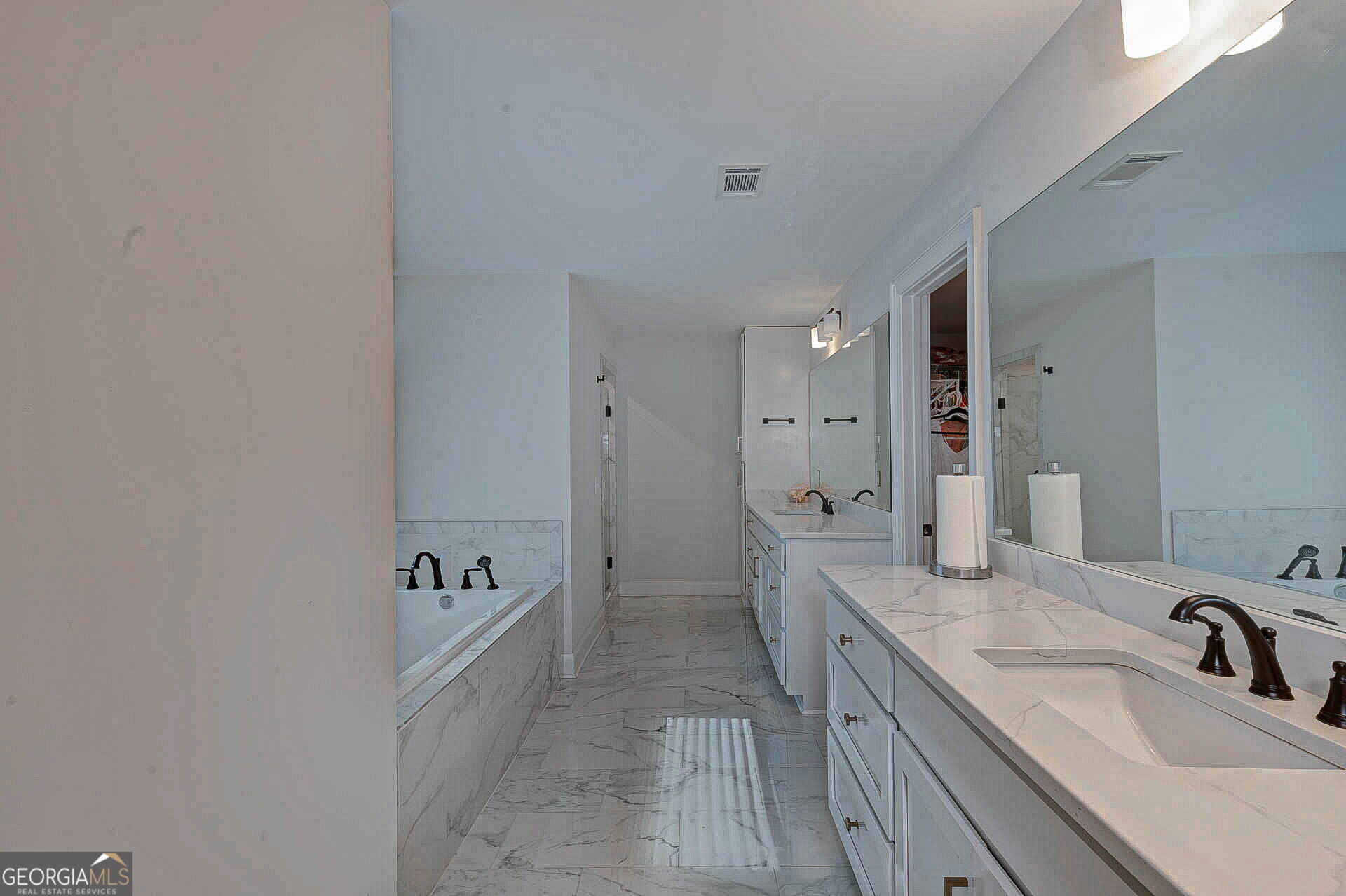 10312 Emerson Way Property Photo 32