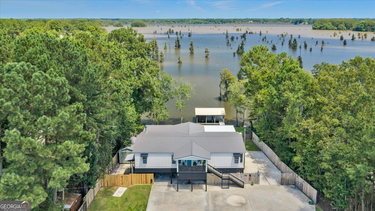 121 W Entrekin Road Property Photo 54