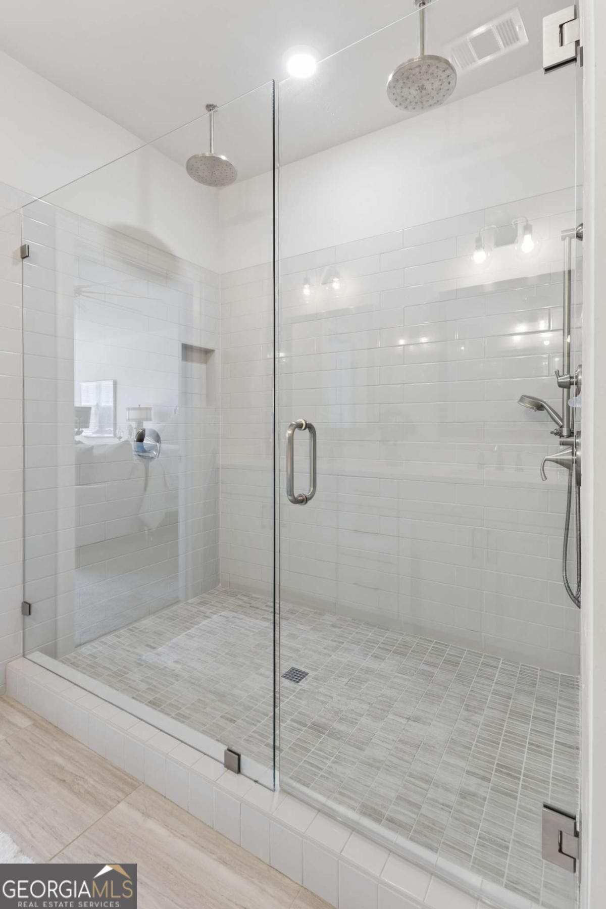 4351 Parkside Place Property Photo 14