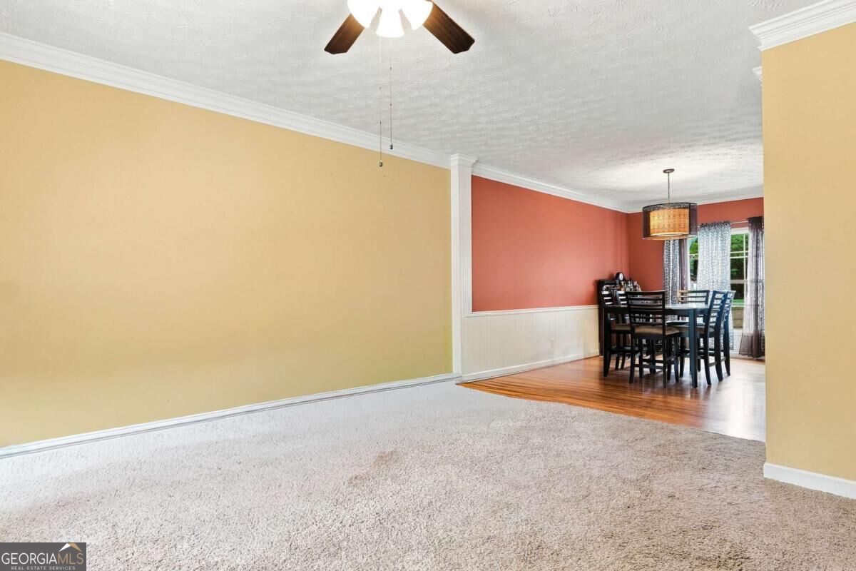 707 Bedford Trace Property Photo 8
