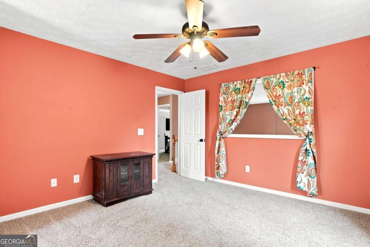707 Bedford Trace Property Photo 28