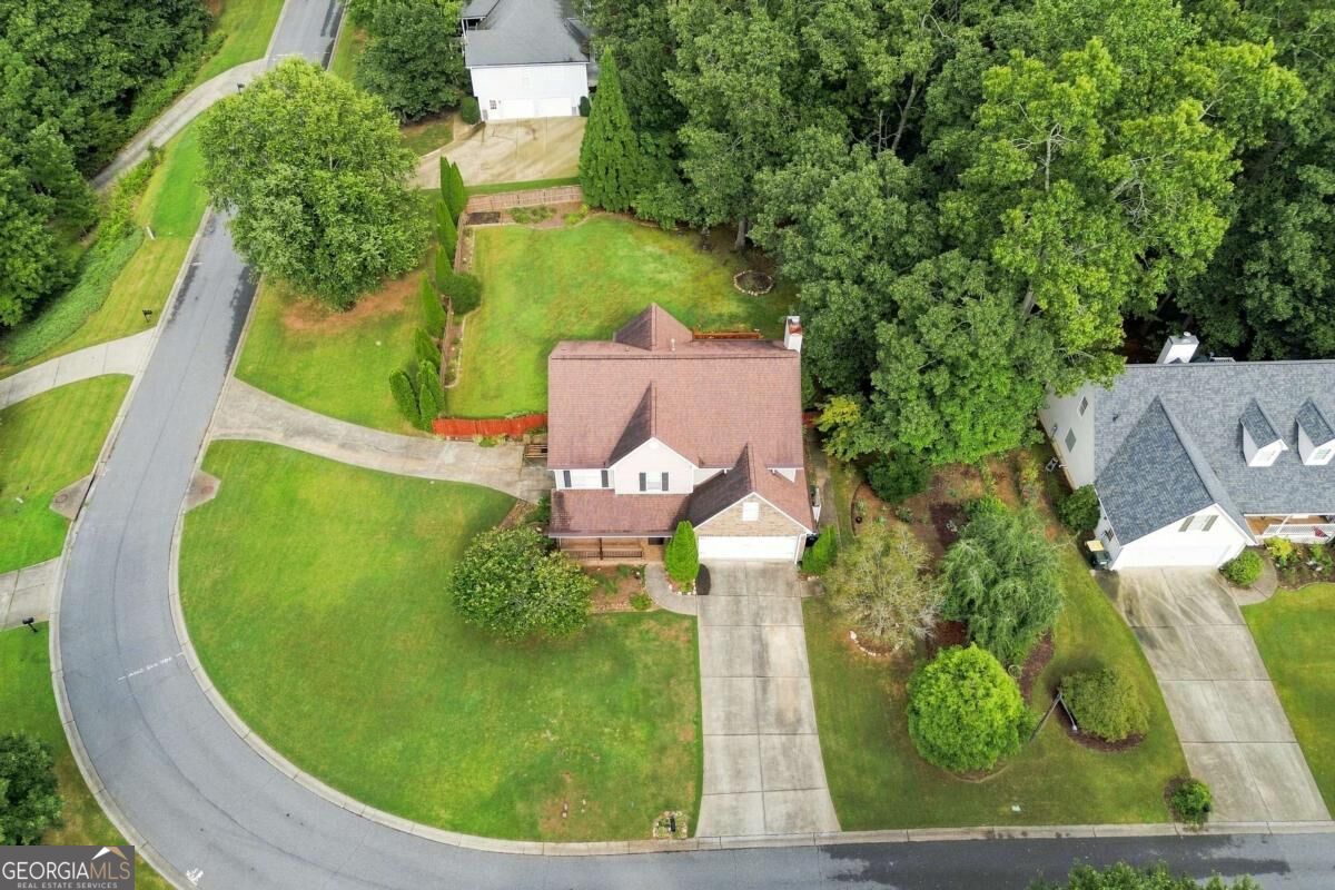 707 Bedford Trace Property Photo 53