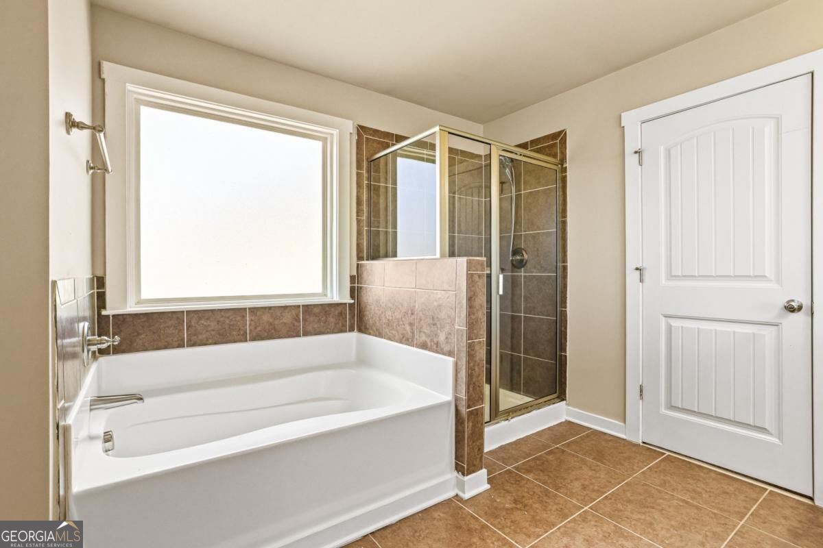 2600 Wevok Way Property Photo 13