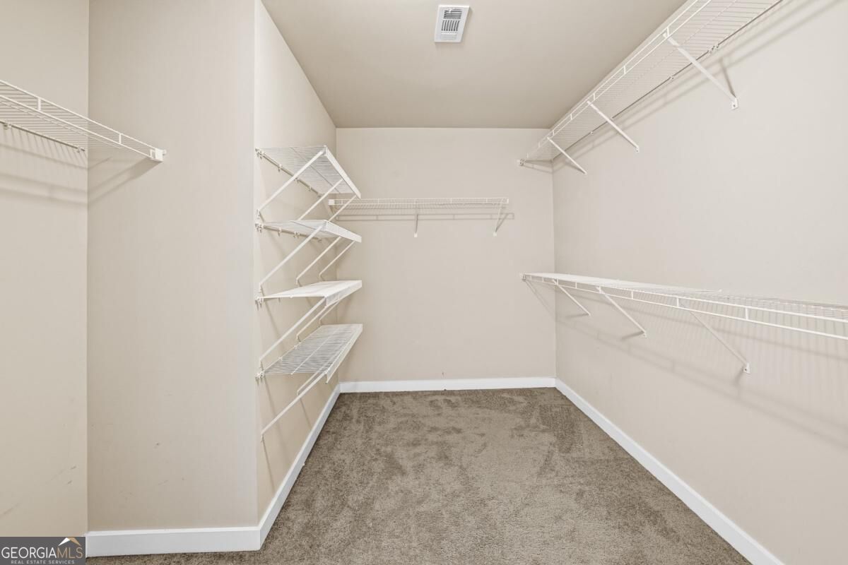 2600 Wevok Way Property Photo 15