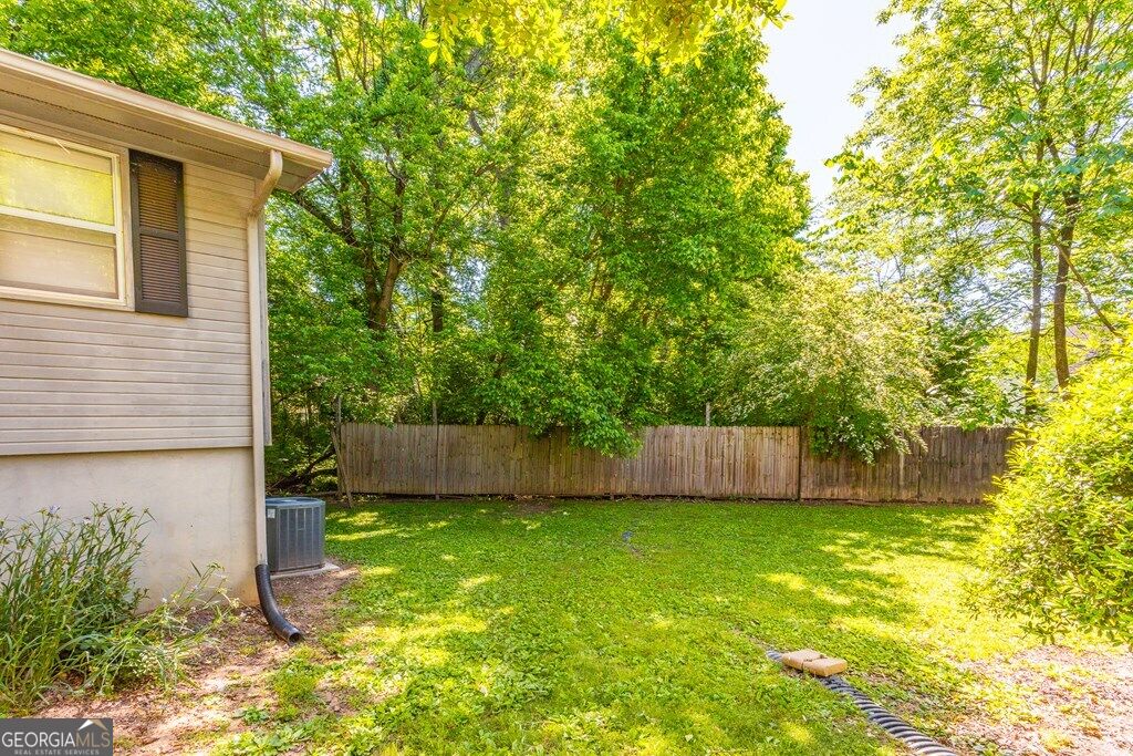 1900 Meadowbrook Circle Nw Property Photo 29