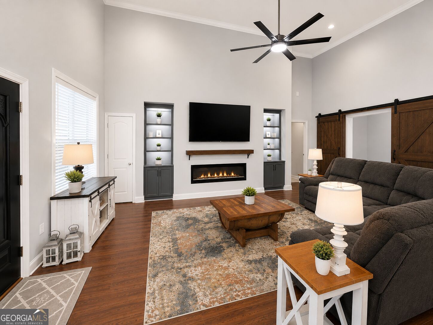100 Spring Trail Property Photo 8