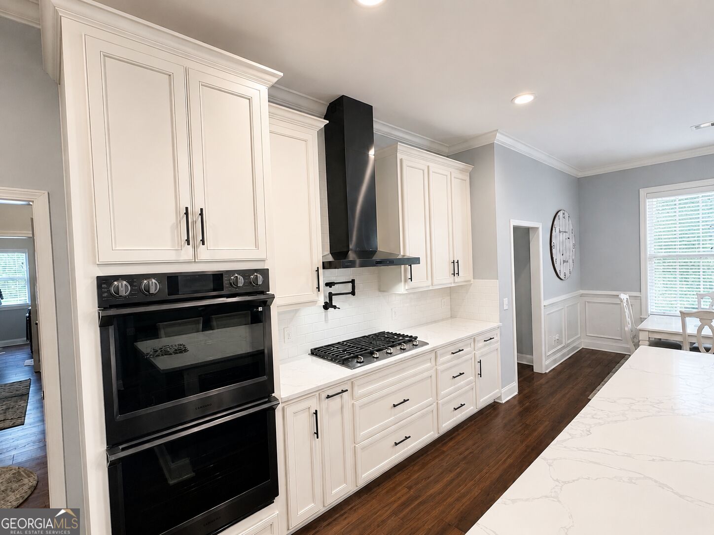 100 Spring Trail Property Photo 12