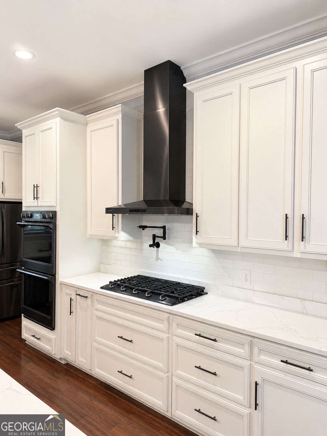 100 Spring Trail Property Photo 15