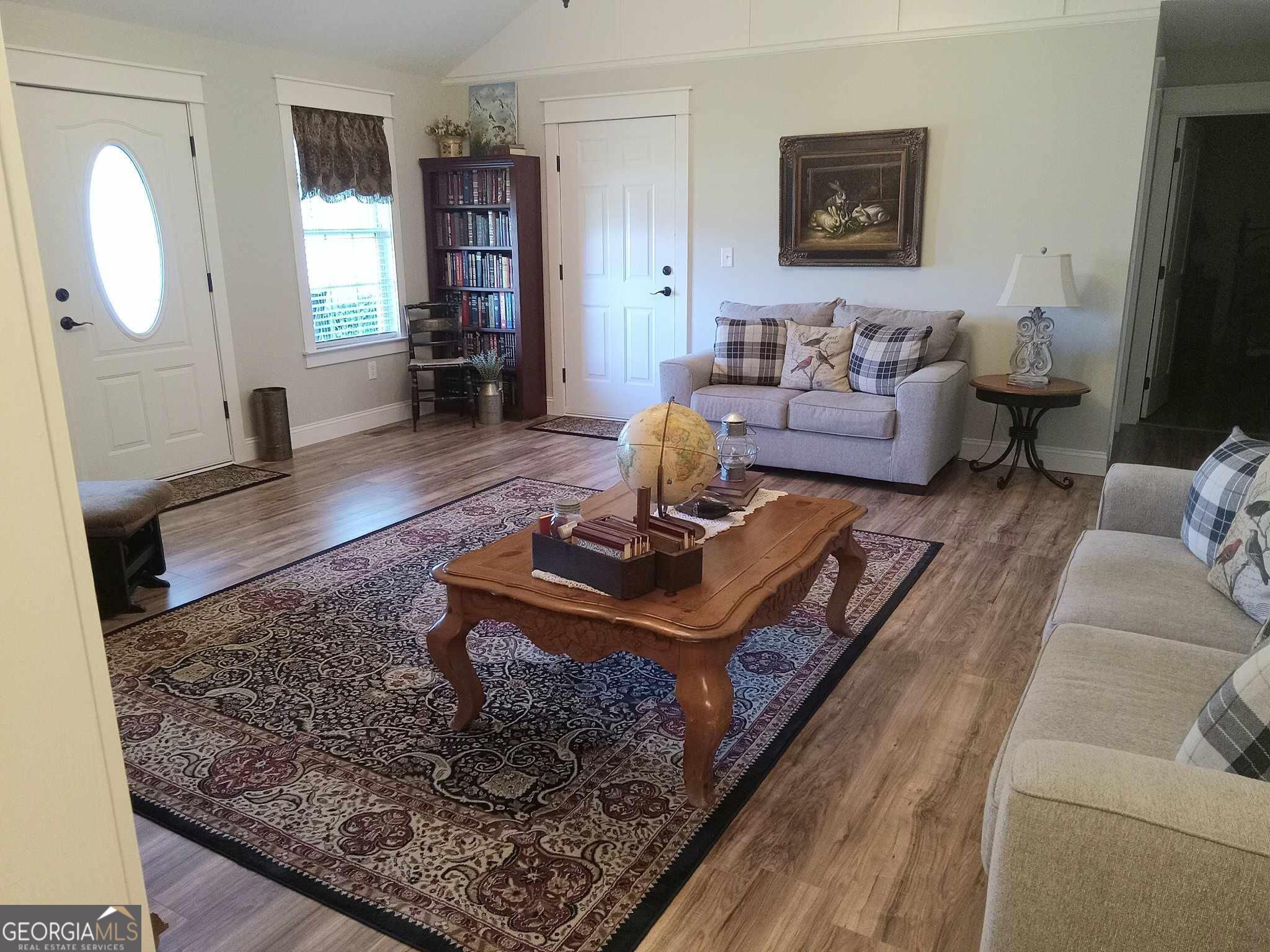 455 Bell Loop Property Photo 5