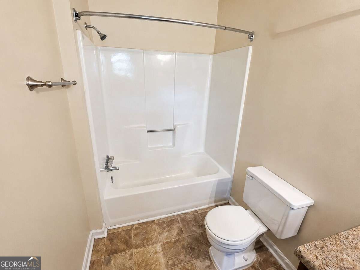 1143 Church Street Se Property Photo 12