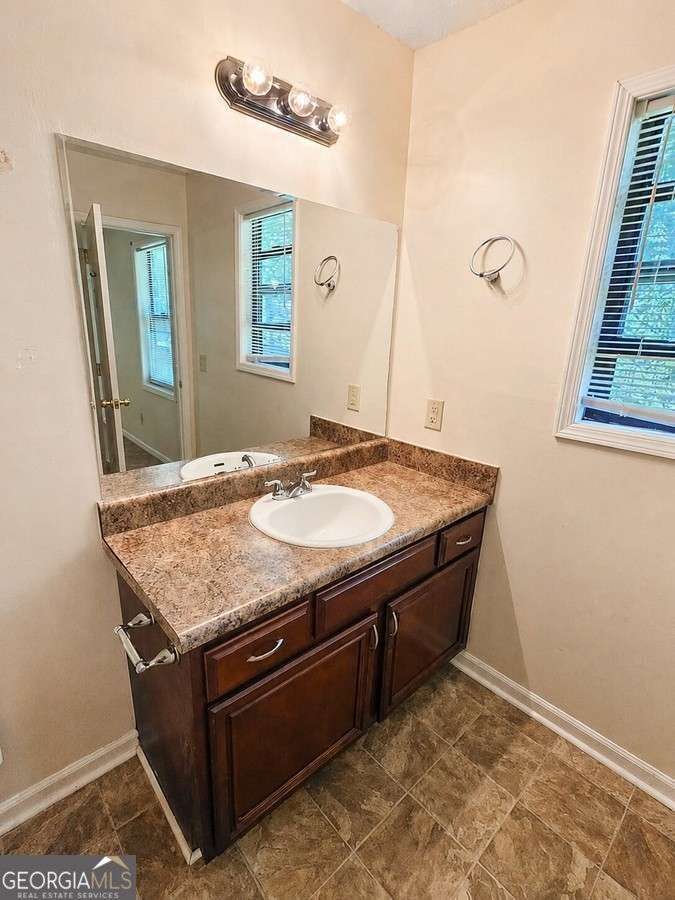 1143 Church Street Se Property Photo 13