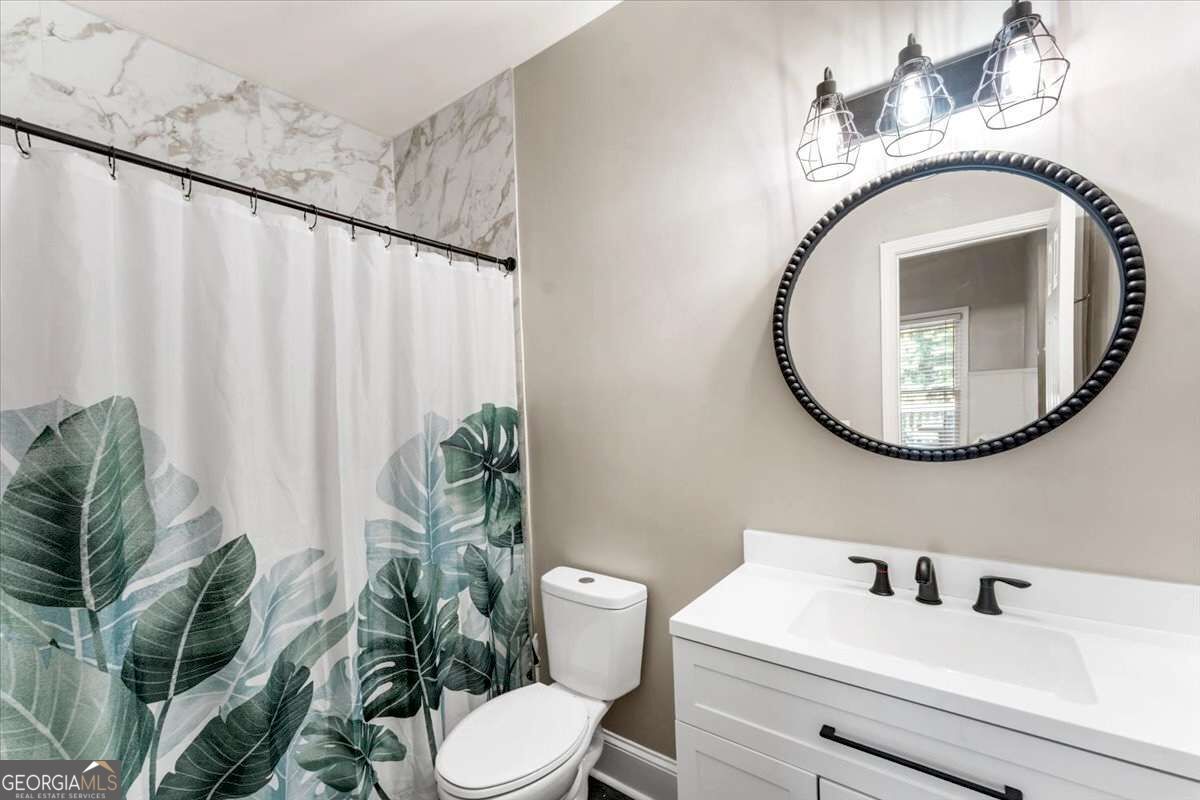914 Meadow Club Court Property Photo 18