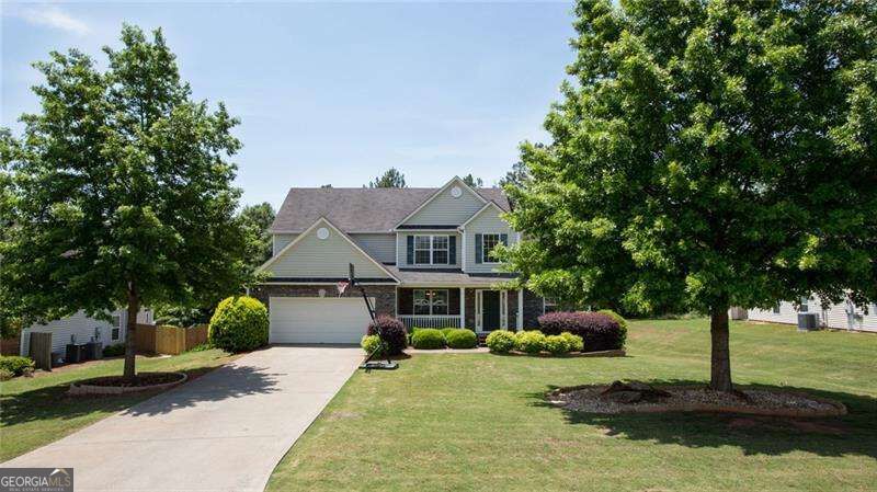 636 Sleeping Meadow Lane Property Photo 2